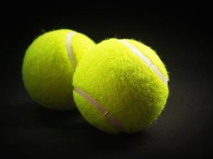 Use tennis balls for effective home massage